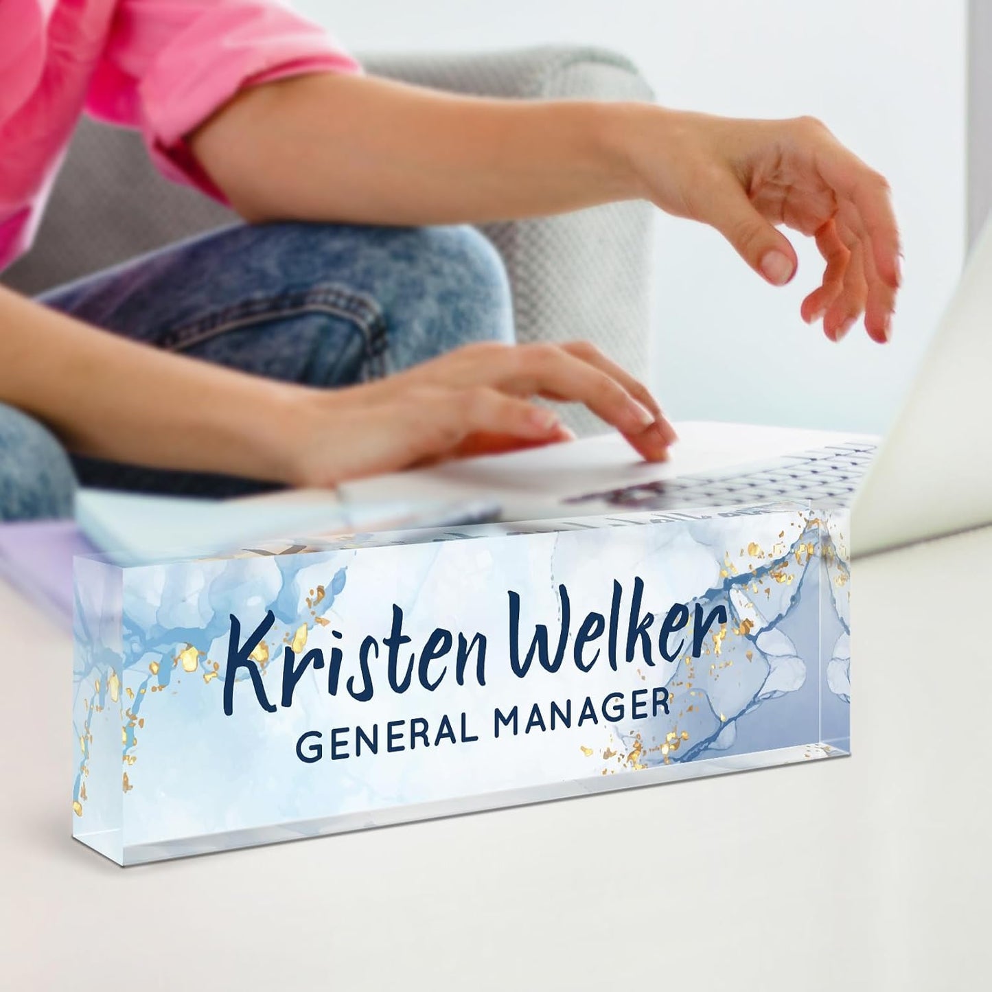 Name Plate for Desk, Desk Name Plate Personalized, Office Decor for Women Men, Acrylic Desktop Accessories, Office Appreciation Gifts for Boss Social Workers Nurse Teacher Employee (Blue/White)