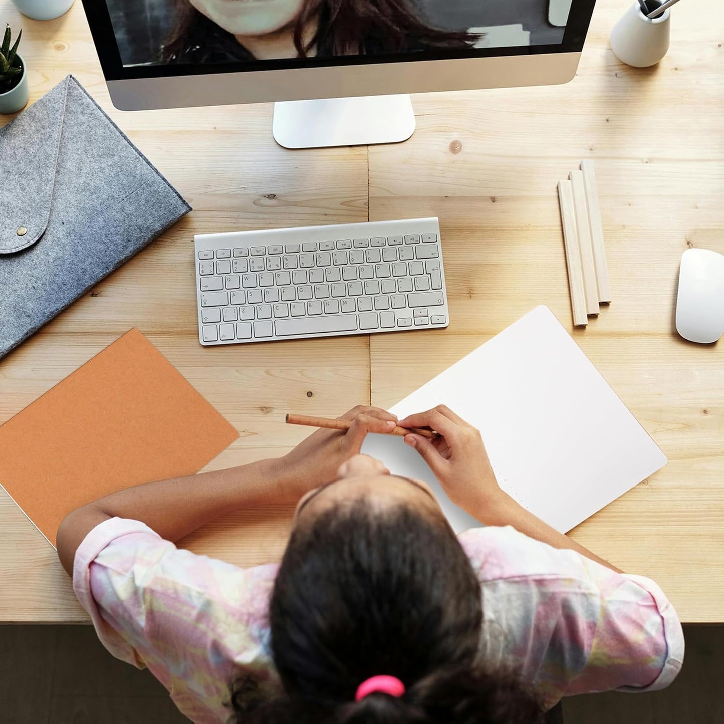 100 Pack Blank Kraft Notebooks, 8.3x5.5 Inches A5 Small Journals Bulk Blank Notebooks 80 Gsm Unlined with 60 Pages A5 Subject Notebooks Traveler Journal Set for Adult Students Back to School Supplies