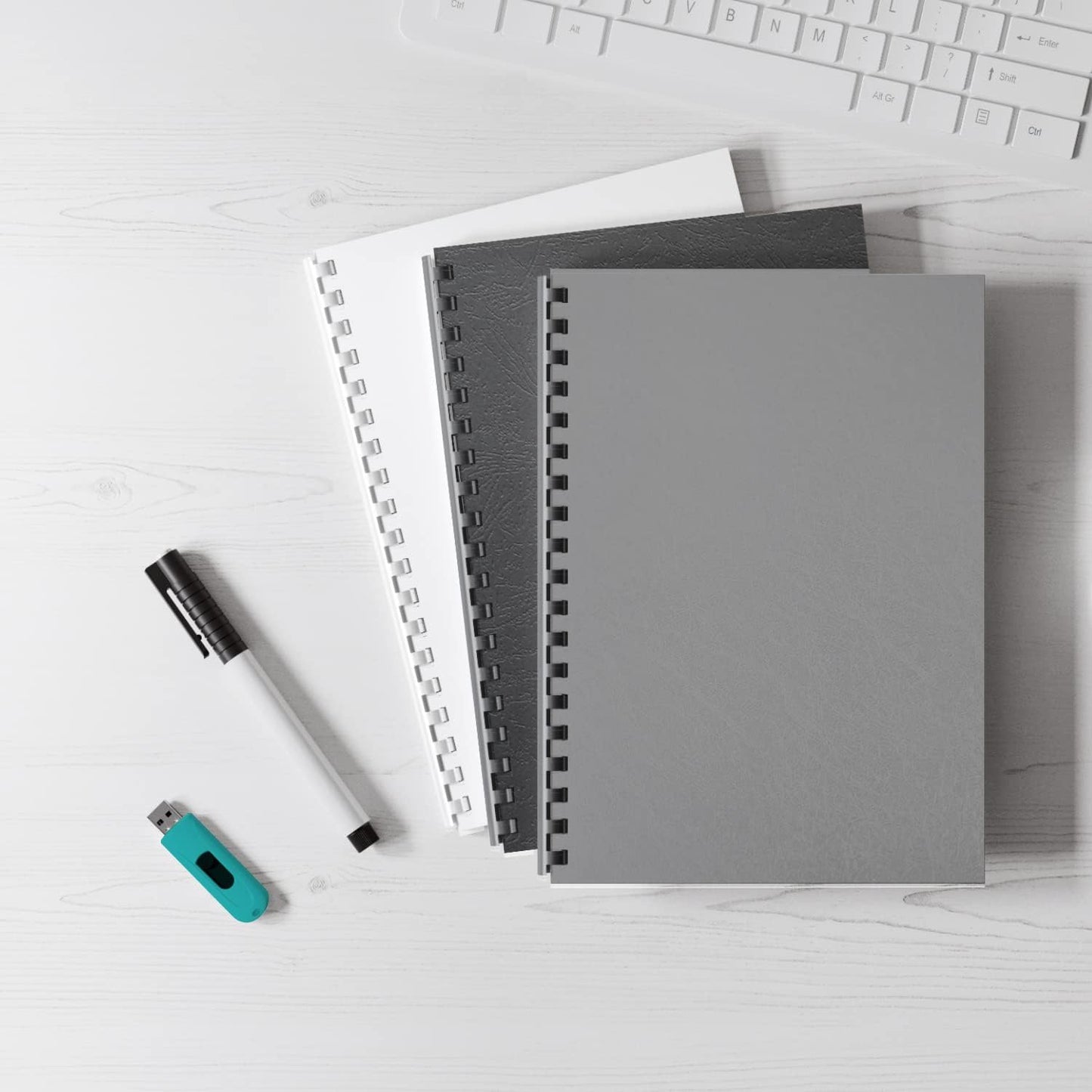 Binditek 100 Pack Plastic Binding Comb Spines, 9/16 Inch Diameter, 105 Sheet Capacity, for Letter Size, Black, for Students and Coworkers