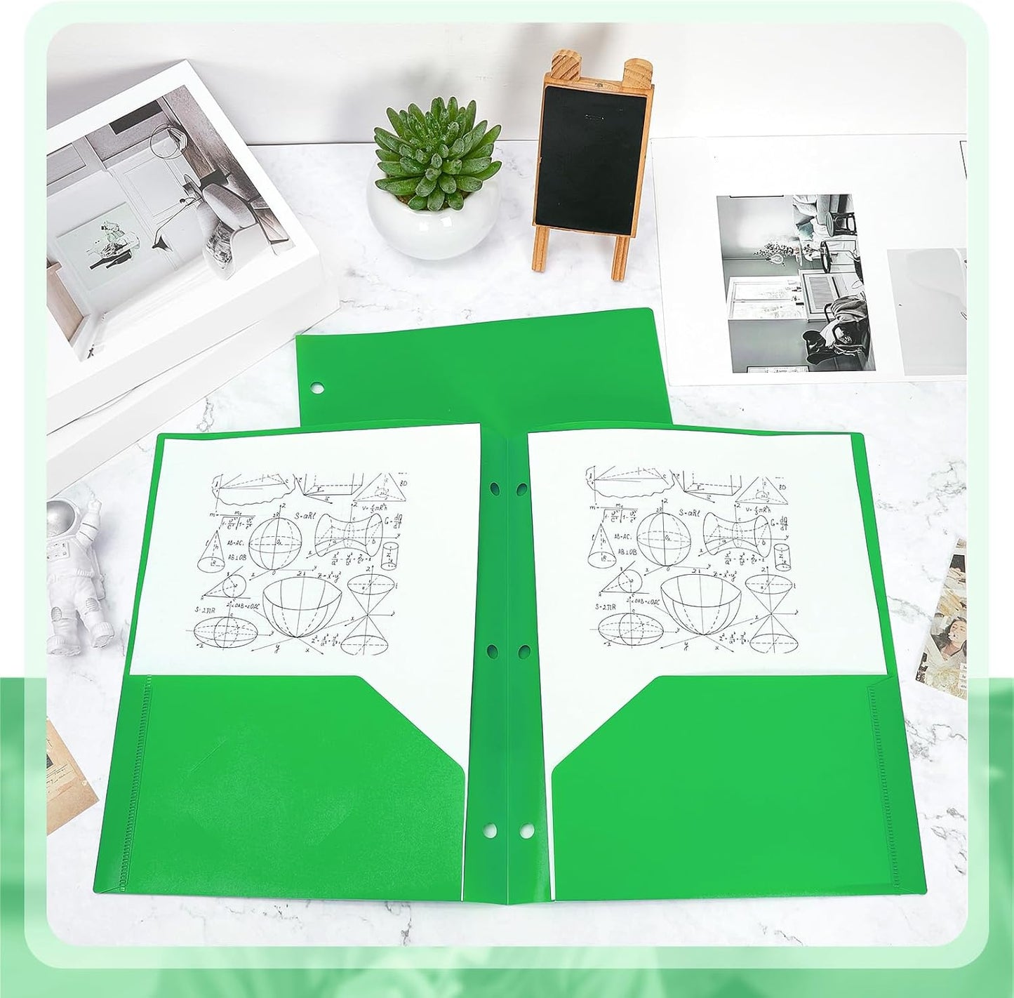 Yeaqee 100 Pcs Plastic Folders with Pockets Bulk 3 Hole Punched 2 Pocket File Folders for 3 Ring Binder Divider Folder for Notebooks, Durable Poly for Office Home (Green)