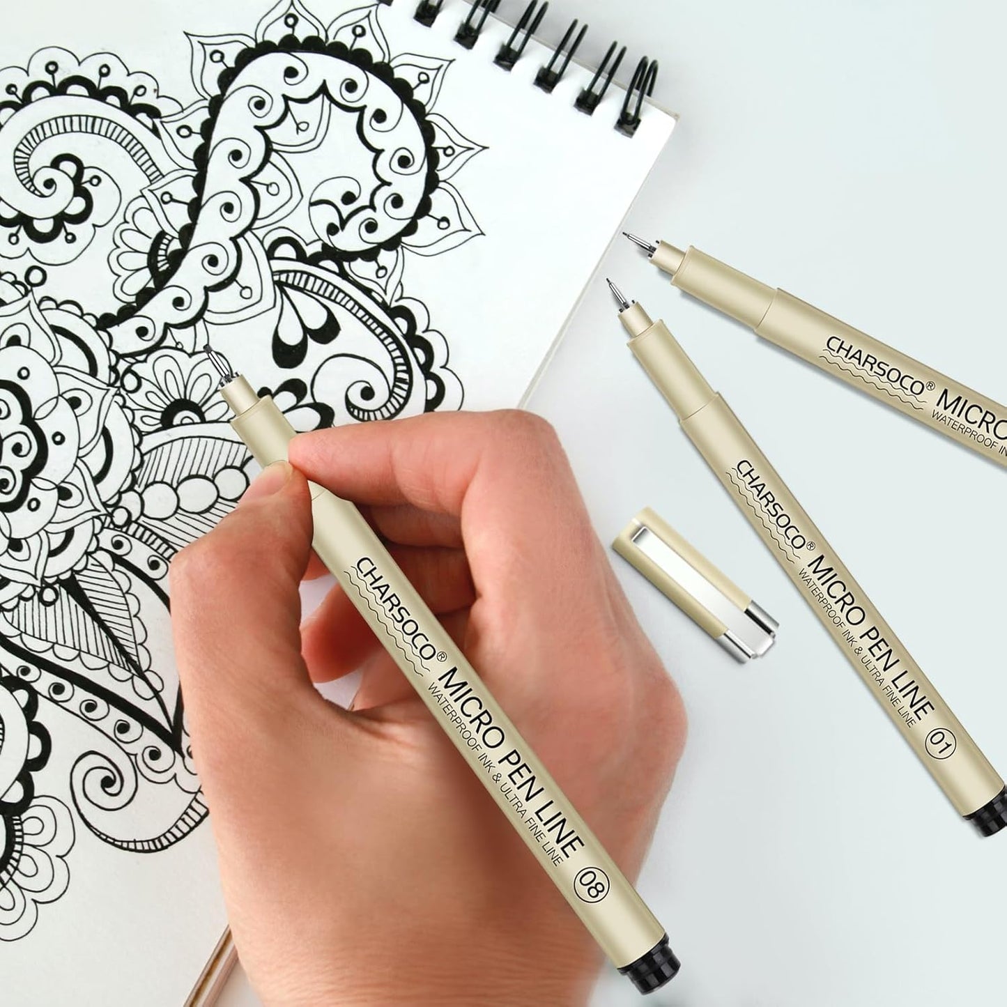 04 Micro Pen, Black Fine Point Pen with Waterproof Archival Ink, 0.4mm Fineliner Ink Pens for Artist Illustration, Sketching, Anime, Manga, Technical Drawing and Scrapbooking