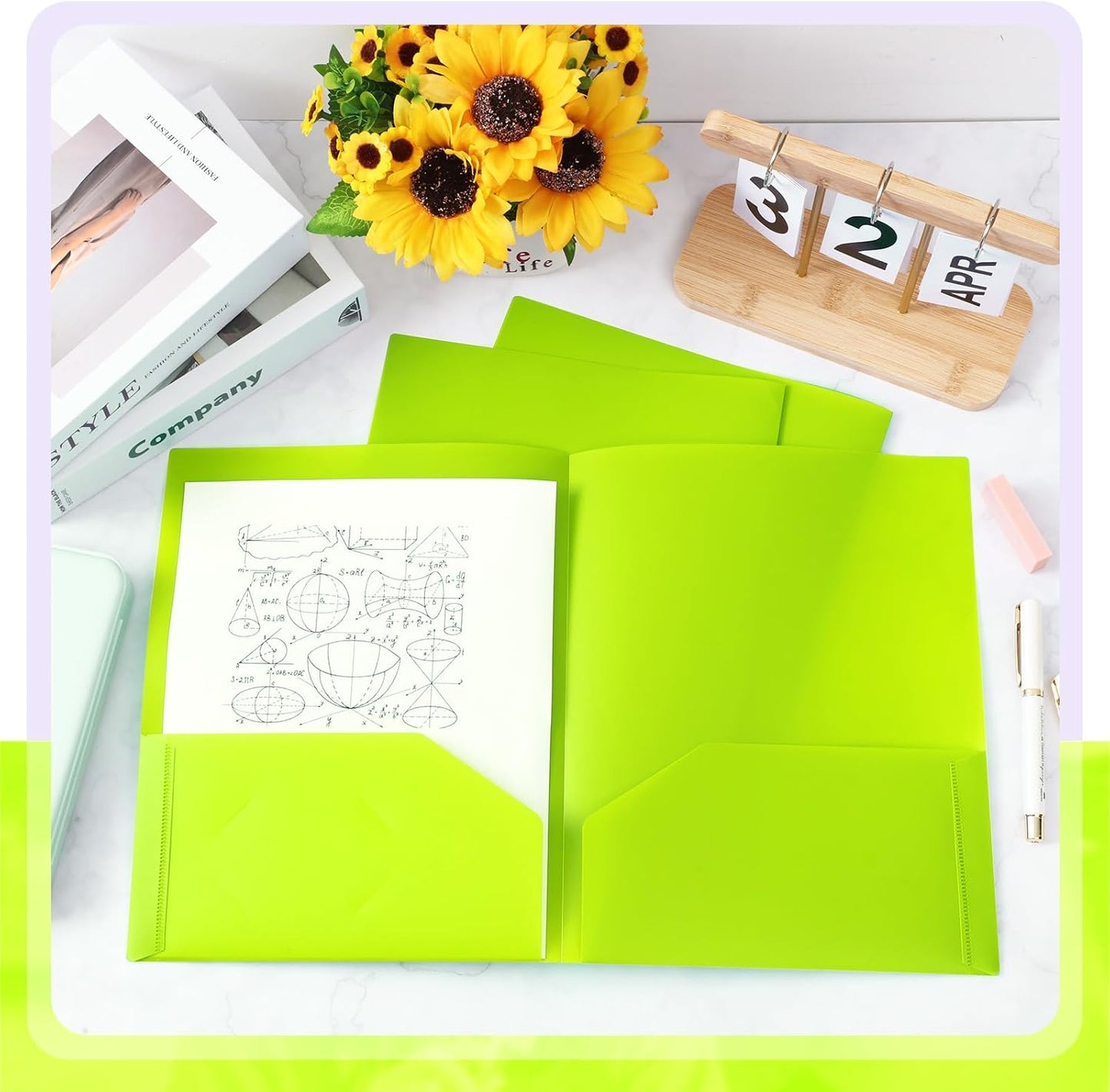 Gueevin 150pcs Plastic Folders with Pockets, Two Pocket Folder Fit 8.5 x 11 Inch Letter Size Paper, Heavy Duty School Folders Business Card Holder for Home Office School Bussiness (Bright Green)