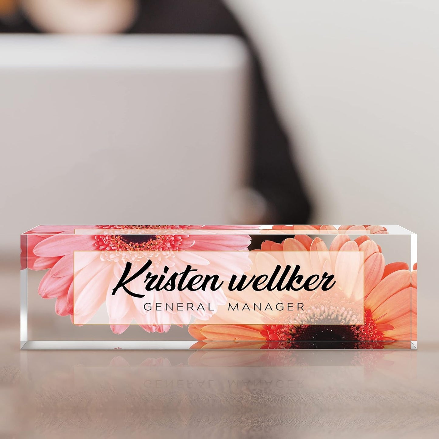 Custom Name Plate for Desk, Desk Name Plate Personalized Acrylic Office Desk Decor for Women and Men, Employee Appreciation Gifts Office Gifts for Boss, Manager, Teacher, Nurse