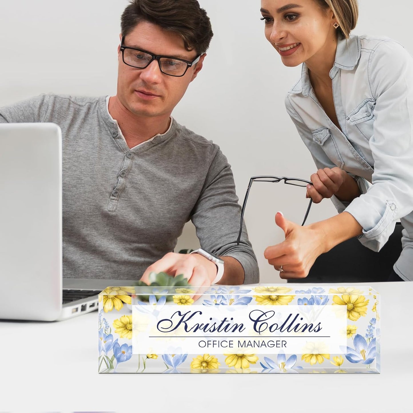 Custom Name Plate for Desk, Acrylic Office Decor For Women Men, Personalized Office Desk Accessories, Teacher Employee Appreciation Gifts For Social Worker Boss Coworkers (Flowers-6)