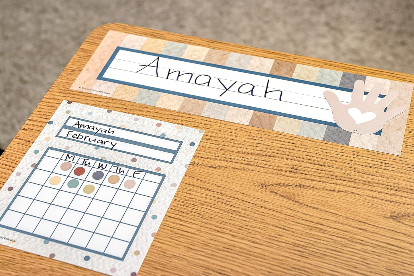 Teacher Created Resources Everyone is Welcome Flat Name Plates (TCR7137), Large