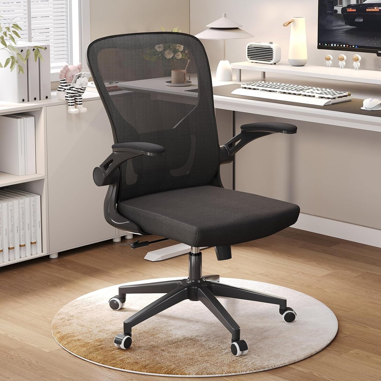 Ergonomic Office Chair, High-Back Mesh Computer Desk Chair with Adjustable Height, Lumbar Support, Flip-Up Armrests,headrest，and Swivel Rolling Design for Home and Office Use