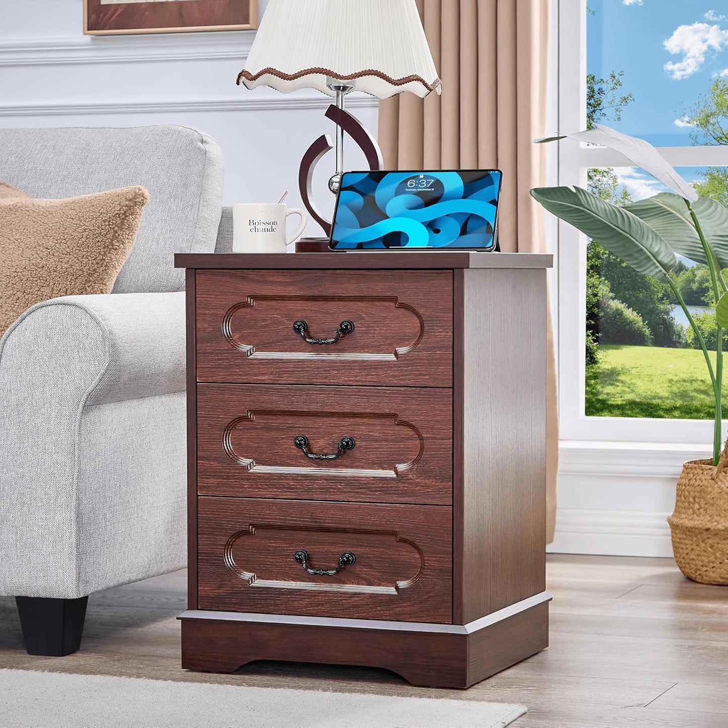 LIDYUK 3 Drawer Dresser for Bedroom Farmhouse Cherry Wood Chest of Drawers Bedroom Dresser with Charging Station, Rustic Small Drawers Dressers Nightstand Wooden Closet Storage Cabinet, Living Room